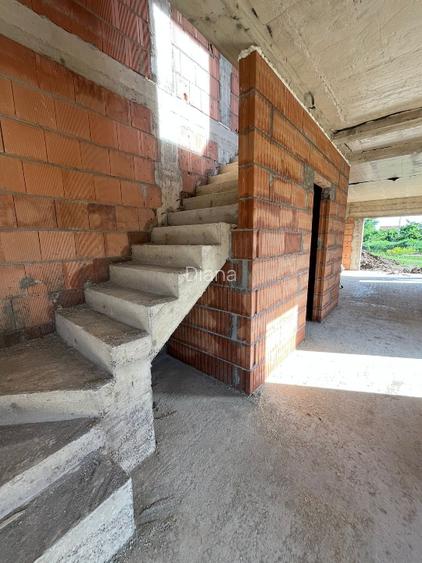 Duplex luminos cu geamuri mari – Dumbrăvița, zona Cora - 5