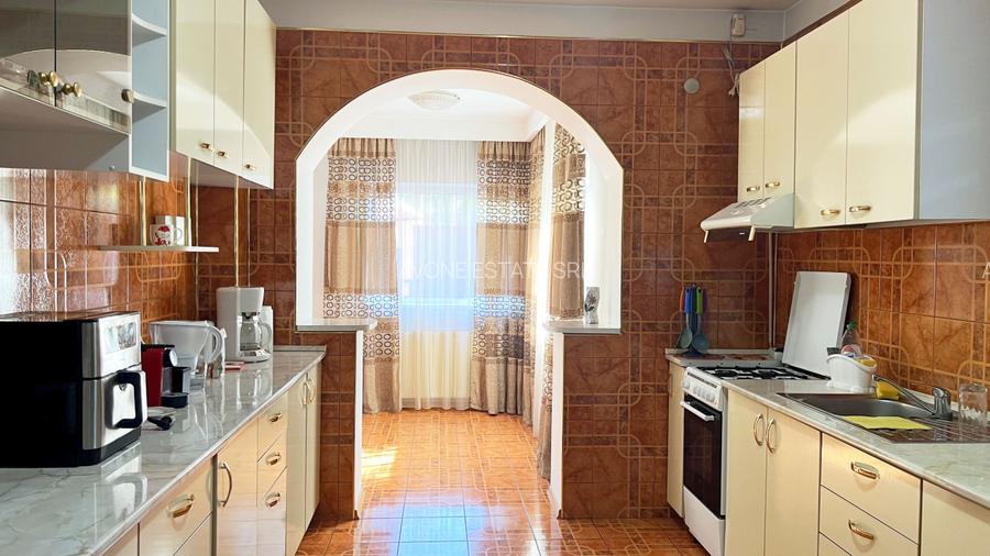 Casa individuala 5 camere I Posibil spatiu comercial I 300 mp I Parcul Lacul Tei - 4