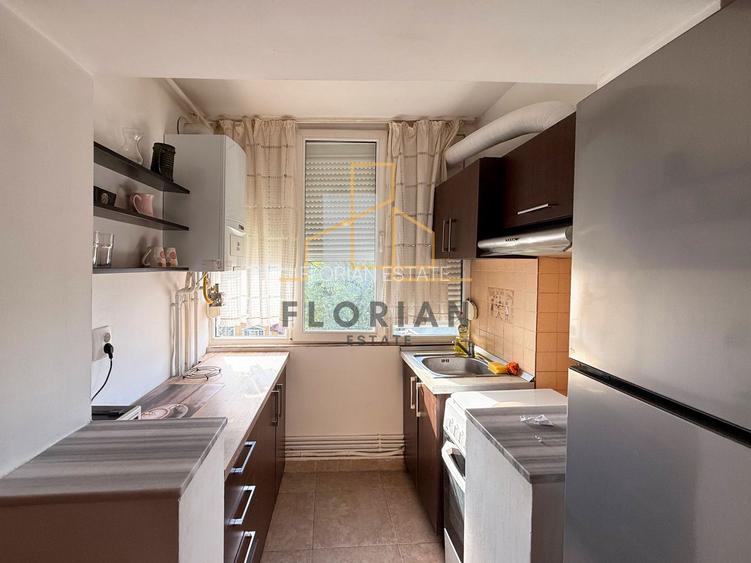 Apartament cu 3 camere, decomandat, 450 euro/ Calea Lipovei, Tm - 12