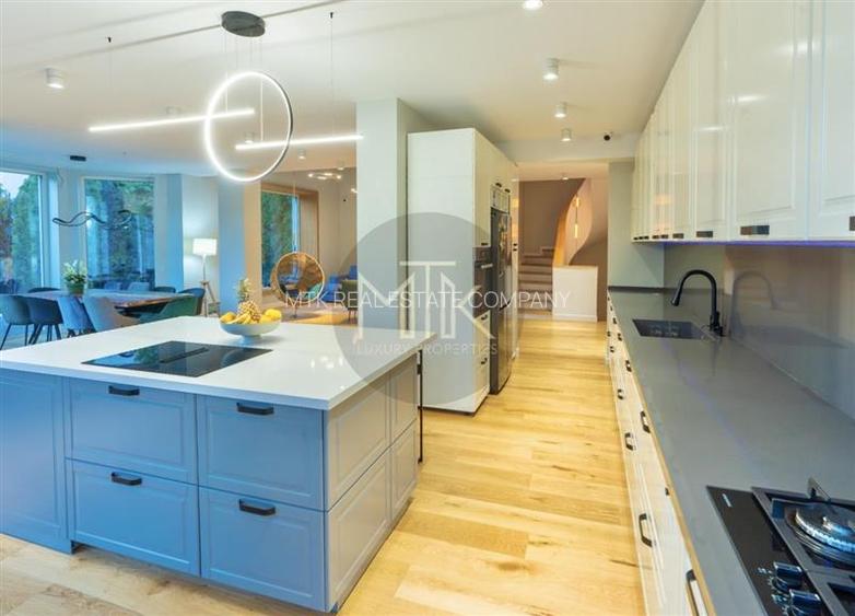 VILA DE LUX Smart Home cu piscina in Complex Exclusivist | 10 camere | Iancu Nic - 10