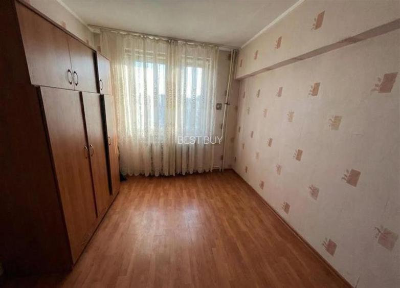 ISPIRESCU, MALCOCI, 69 MP DECOMANDAT, O BAIE, 2 BALCOANE, BLOC 1979 - 3