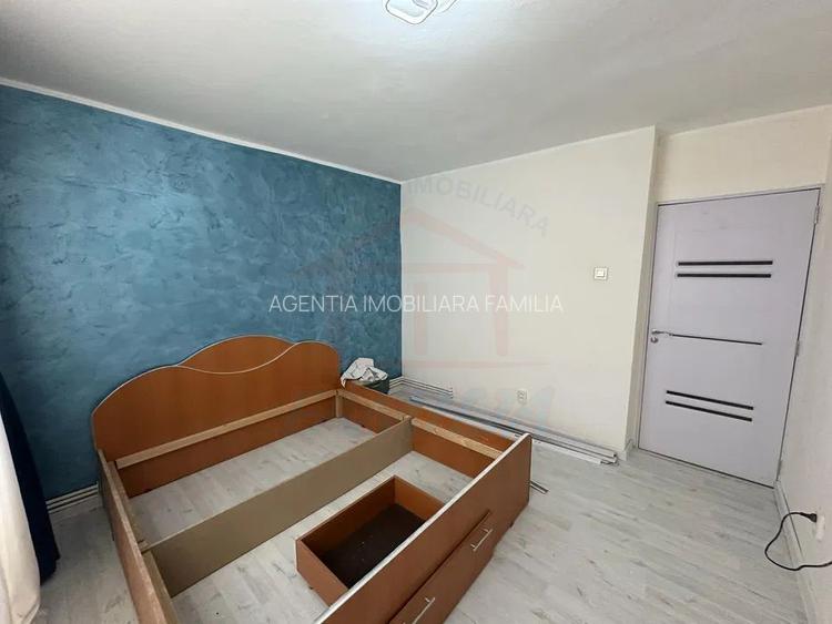 Vanzare apartament cu 3 camere, zona Micro 18, 76 mp. 77.000 EURO - 2