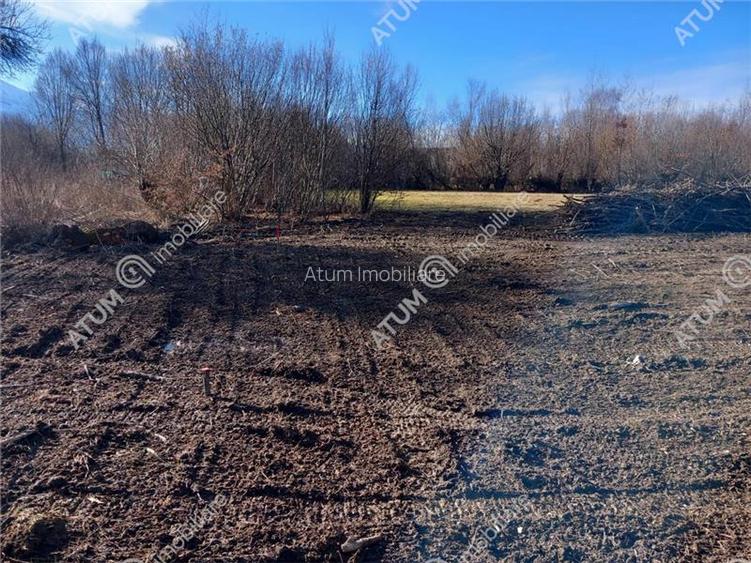 Teren intravilan de vanzare 997 mp in Avrig zona Valea Avrigului - 2