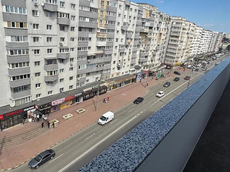 Apartament 3 camere, decomandat, George Enescu
