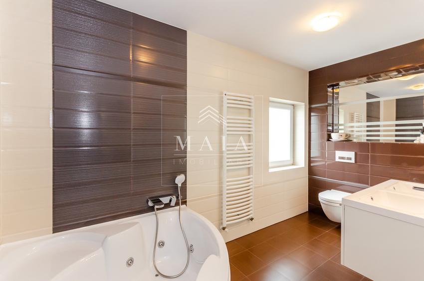 Casa singur in curte , finisaje premium , curte 900 mp, Selimbar