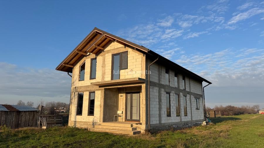 Casă de vânzare , Jud Argeș , comuna Slobozia  - 3