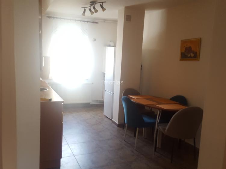 3 cam decomandat amenajat Centrala Clima 2 bai 2 balcoane Complet Mobilat  Utila - 4