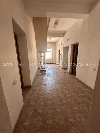 SPATIU COMERCIAL - BRAILA - PIATA TRAIAN - 13