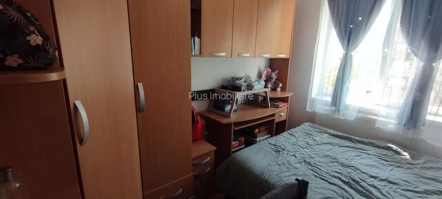 APARTAMENT 2 CAMERE, ETAJ 3, MOBILAT SI UTILAT, PODU ROS - 4