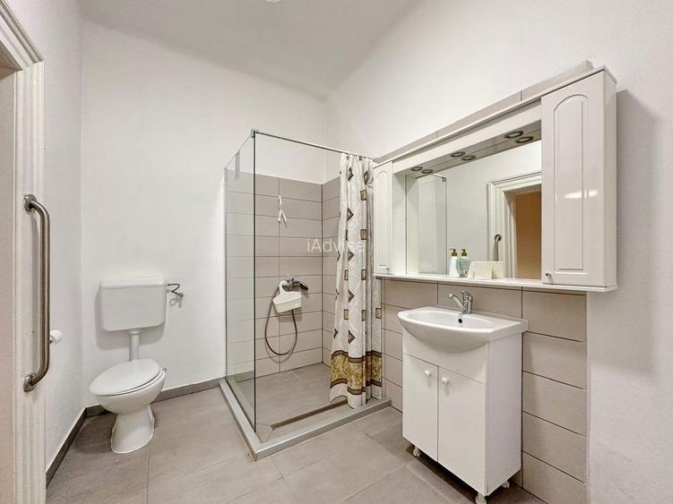 Apartament cu 3 camere in Centrul Istoric al Brasovului - 4