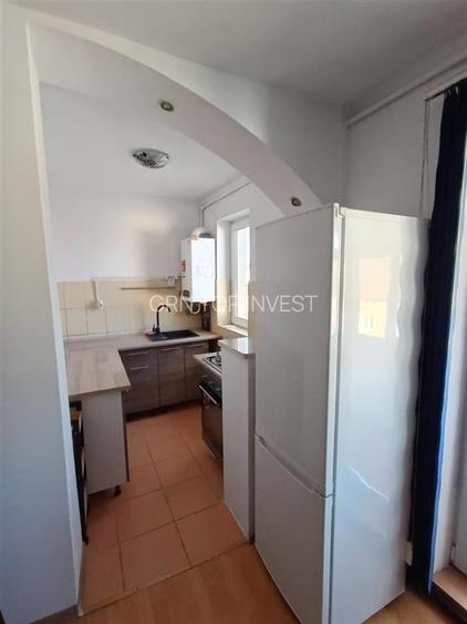 Apartament 2 camere balcon Zona Milea - 7