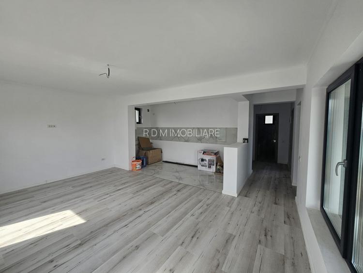 Casa individuala de vanzare-Domnesti - 6