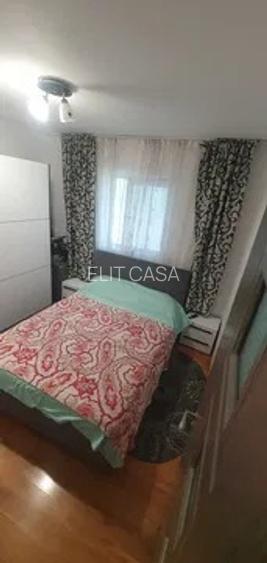Apartament cu 3 camere, etajul 1/4, zona Dacia - 4