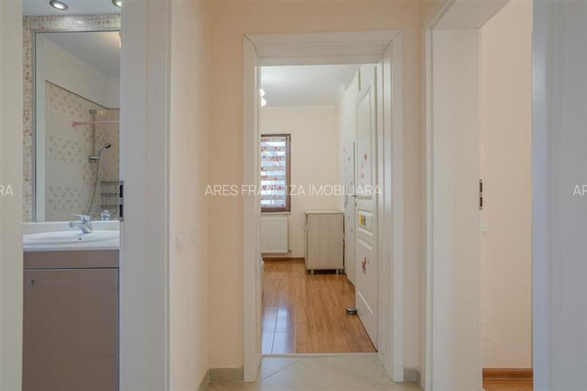 DOMNESTI,VILA INDIVIDUALA,4 CAMERE,258 MP,TEREN 700 MP,AN 2017 - 13