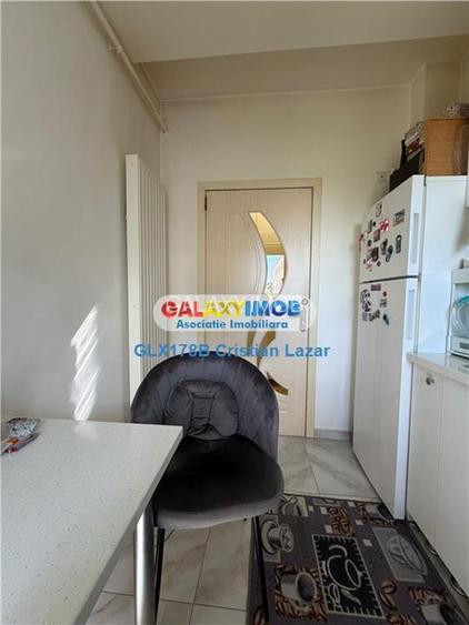 BLOC NOU, 5 MINUTE METROU - 8