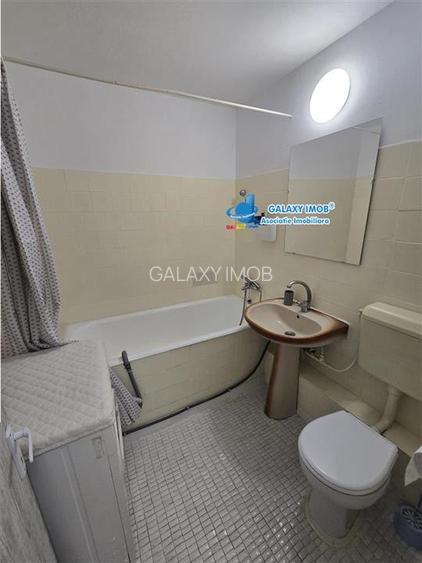 Apartament 3 camere  Oltenitei Piata Sudului | 2 bai | 6 minute metrou - 8