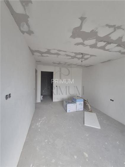 Duplex personalizare interioara - 388 mp teren - zona excelenta langa 4 benzi - - 8