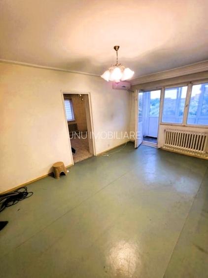 Tudor Vladimirescu-Iulius Mall-3 Camere Decomandat+boxa - 5