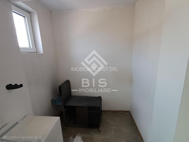 Casa 5 camere, D+P+1,  Zona Nord - 9