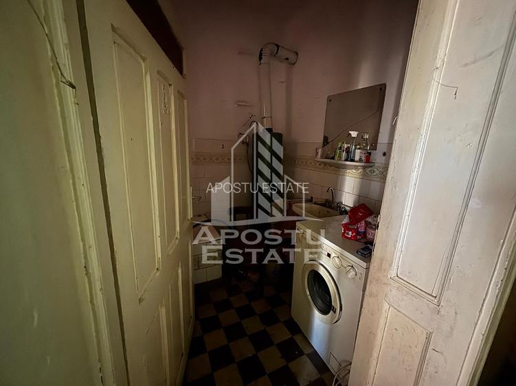 Casa cu 5 camere, 777 mp teren la MOLDOVA VECHE, ideal casa de vacanta - 5