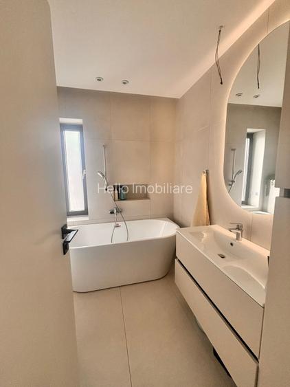Casa ultra exclusvista, 305 mp, Zona Sub Cetate, Floresti