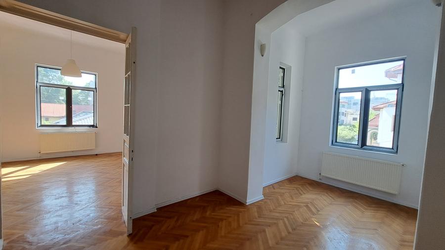 VILA PARIS 16