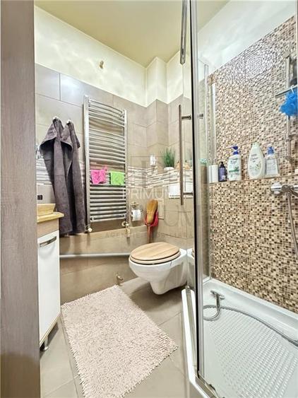 BUZIASULUI - ETAJ 1 - BLOC IZOLAT - 3 CAMERE - 2 BAI - 2 BALCOANE - CENTRALA PRO - 6