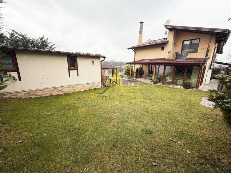 Casa, 3 dormitoare, 3 bai, ultrafinisata, mobilat lux, Faget - 17