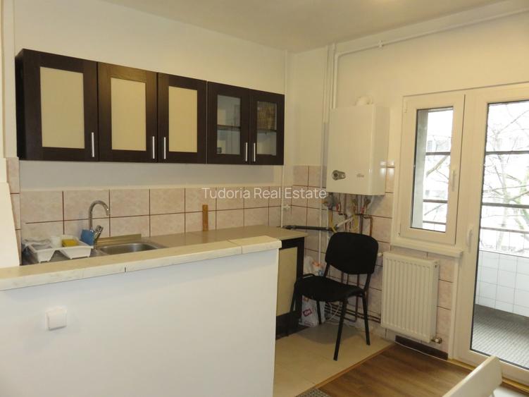Apartament 2 camere, decomandat, Bld. Titulescu-zona Cipariu! - 3