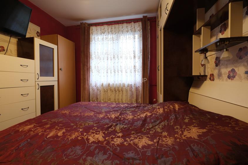 CRANGASI - Piata Crangasi, apartament 2 camere decomandate, etaj 1/8 - 5