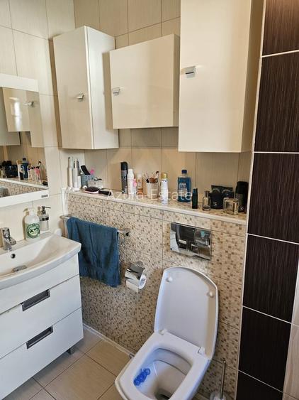 Apartament 3 camere baie cu geam parcare privata si lift pe Dna Stanca - 8