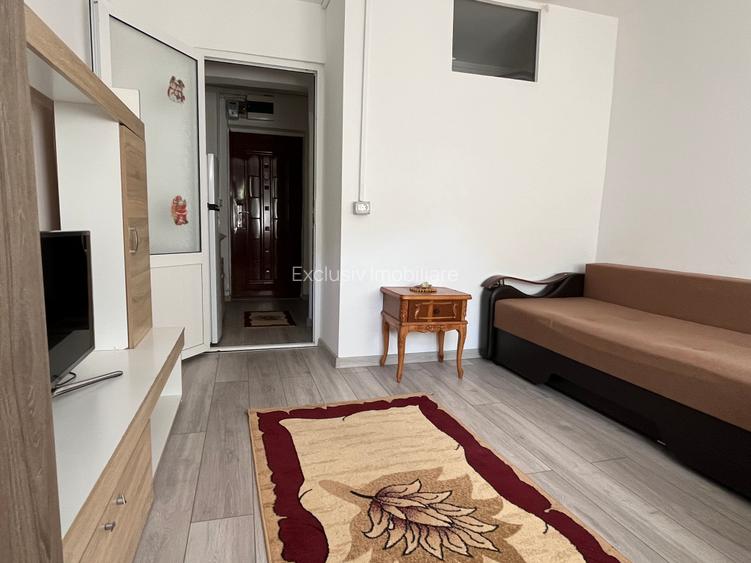 Cet , gars decomandata/renovata. - 4