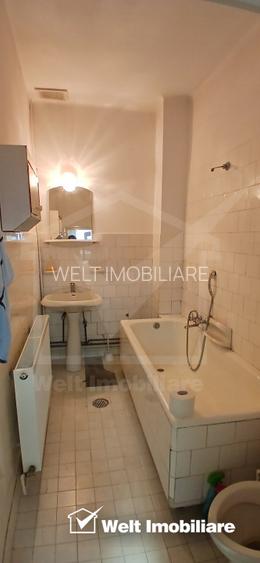 Casa in zona semicentrala, singur in curte, acces auto, spatiu mare de parcare - 6