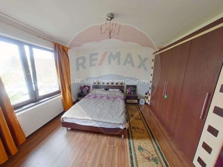 Vilă cu 6 camere de vânzare, strada Făget. - 13