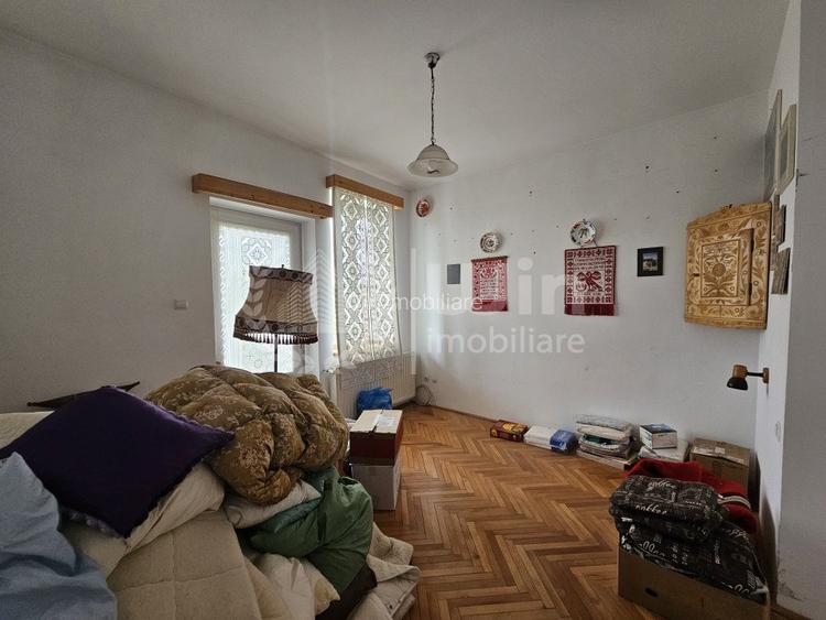 Casa cu 11 camere | 404mp util | 539mp teren | Gruia | Zona 7 Strazi! - 14