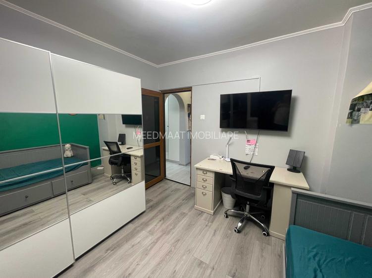 Apartament de vanzare 3 camere-Ultra-Modern-Basarabia - 3