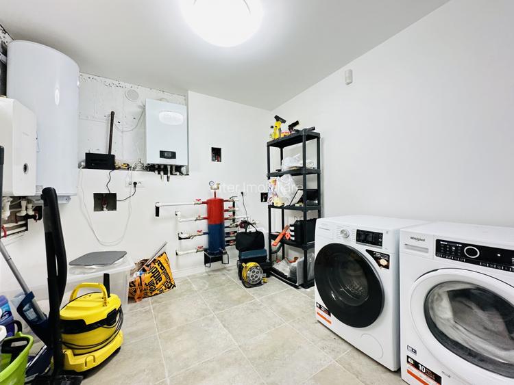 Vila 5 camere, 236 mp, 754 mp teren, OVIDIU, cod 161723 - 24