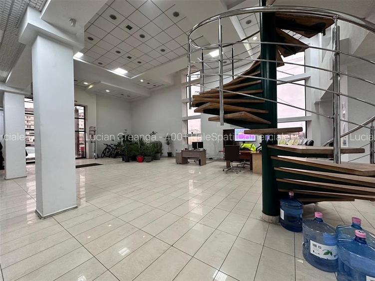 Showroom 330mp, rond Mall Moldova - 11