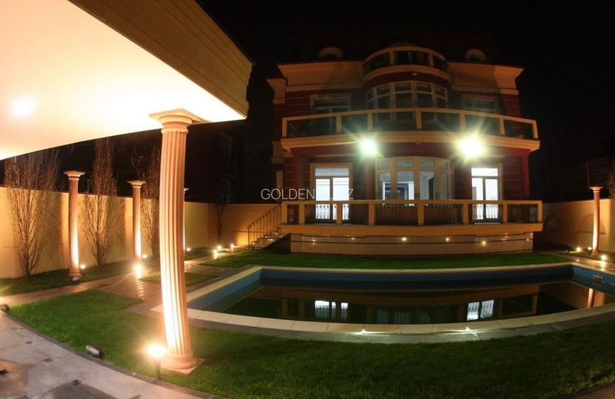 VILA DE LUX CU PISCINA IN ZONA HERASTRAU - 1