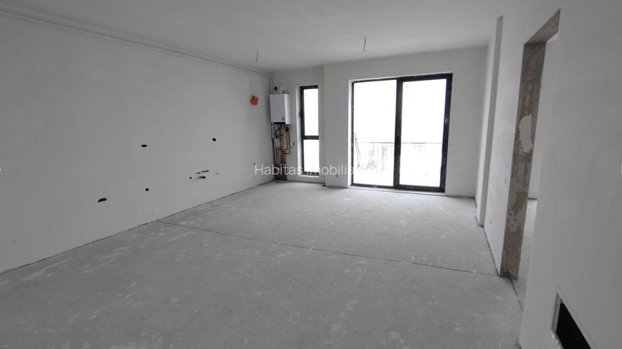 Bloc nou, S+P+5E, cu 19 apartamente, cu 1,2 si 3 camere,  zona Central - 25