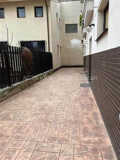 Spatiu comercial 2 camere de vanzare Sebastian - 5