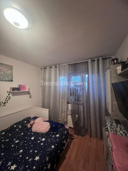 Apartament 2 camere, decomandat, 47 mp, balcon, zona Brancoveanu  - 2