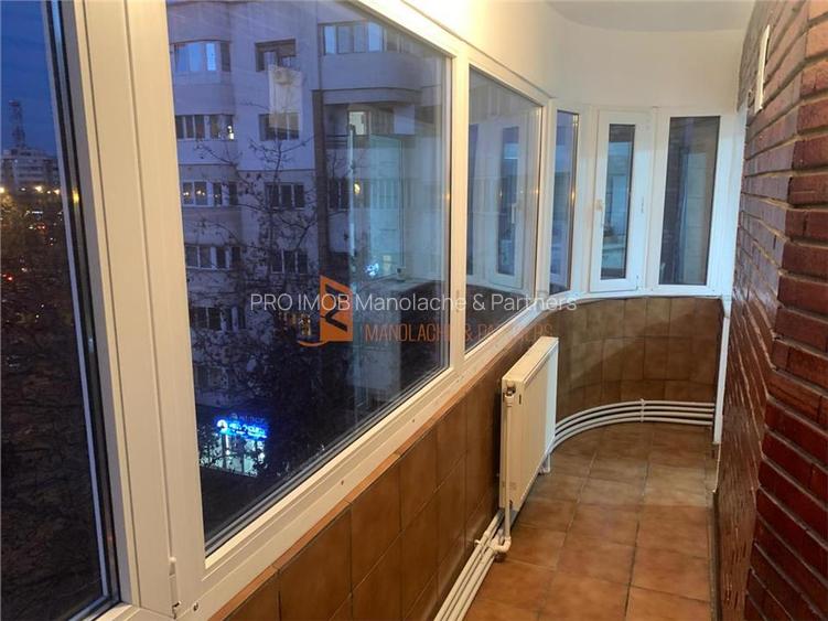 Apartament 3 camere cf 1 decomandat zona Ultracentrala - 6