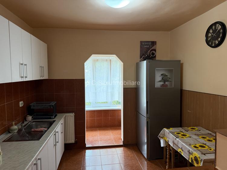 ap 2 camere decomandate valea aurie et 1 - 6