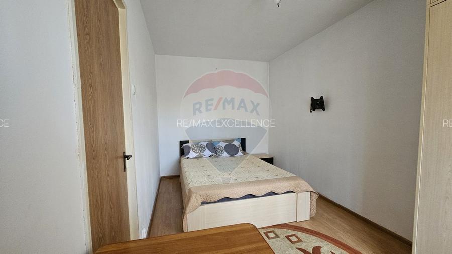 Apartament cu 2 camere de închiriat în zona Malu Rosu - 4