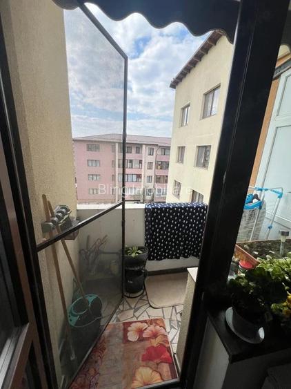 Apartament cu 3 camere, 59 mp, parcare, zona Terra - 5