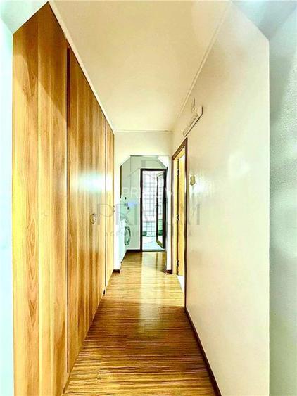 LIPOVEI | 3 CAM | ET.2 | DECOMANDAT | 2 BALCOANE | RENOVAT | CENTRALA | BOXA - 6