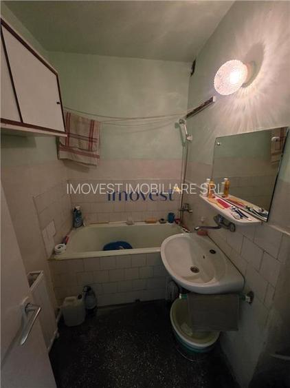 Garsoniera Burdea - 9