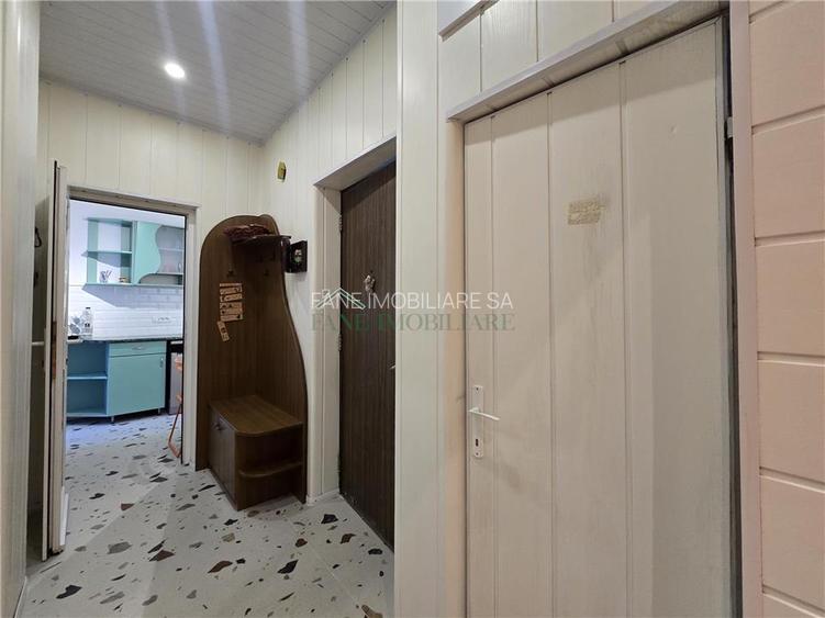 Inchiriere ap. 3 camere in vila Foisorul de Foc. - 13