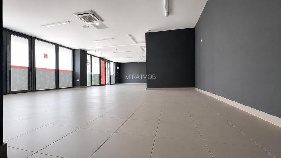 Spațiu comercial de închiriat – clădire P+1, compartimentare versatilă - 2